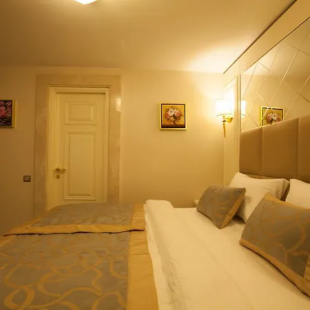 Paleria - Special Category Hotel