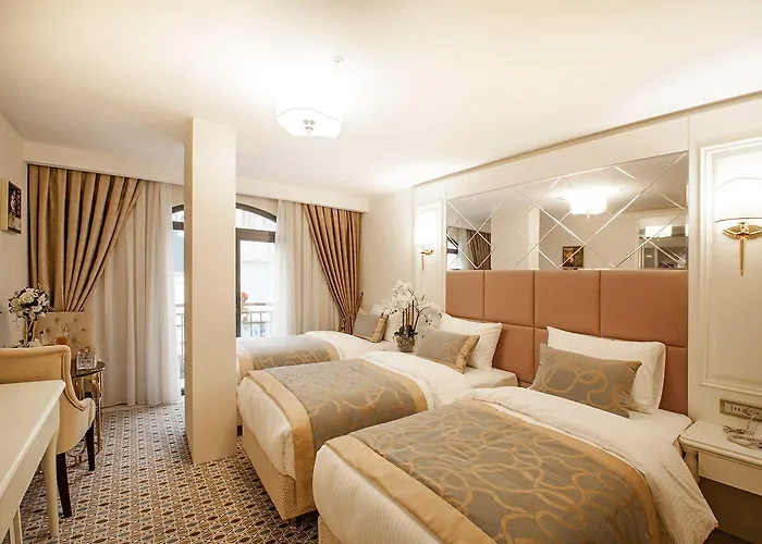 מלון Paleria - Special Category 3*