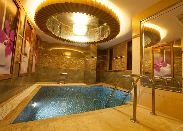 מלון Paleria - Special Category 3*