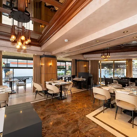 Hotel The Barbarossa 3*